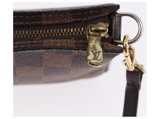 LOUIS VUITTON Damier Ebene Navona Accessory Pouch N51983 LV Auth 195041 - vista 10