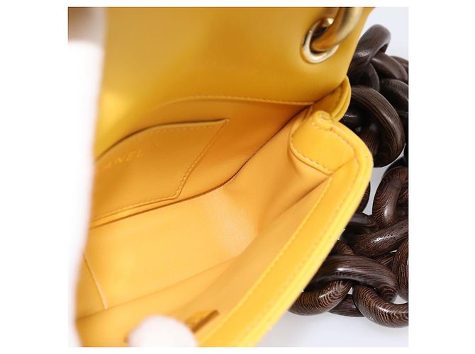 CHANEL Mini Matelasse 17 Borsa a catena Pelle d'Agnello Giallo Oro CC Auth 195513SAM D'oro - vista 19
