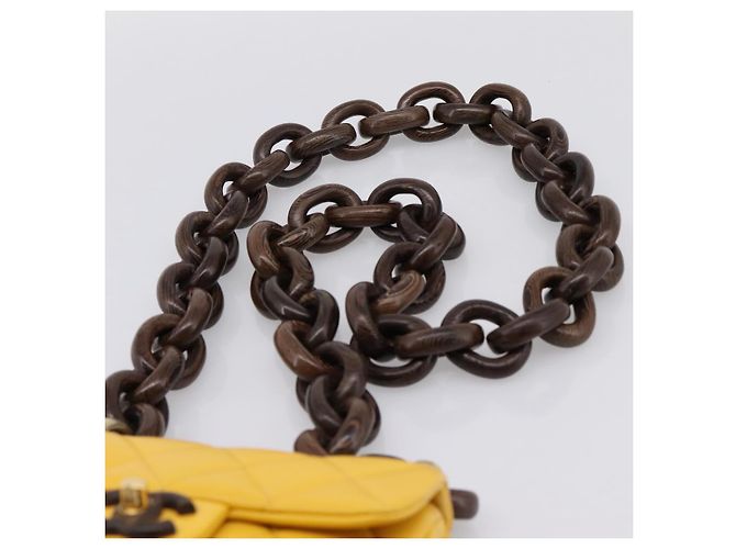 CHANEL Mini Matelasse 17 Borsa a catena Pelle d'Agnello Giallo Oro CC Auth 195513SAM D'oro - vista 8