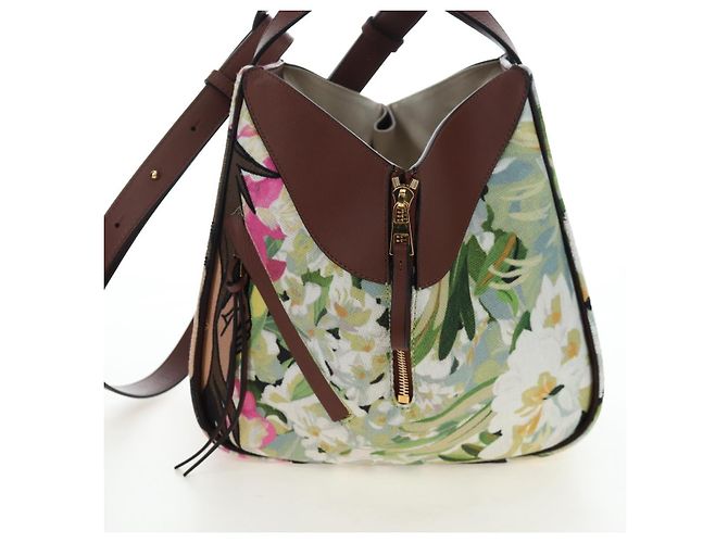 LOEWE x Studio Ghibli Spirited Away Hammock Small Bag Canvas Brown Auth 167469SM Marrone - vista 3