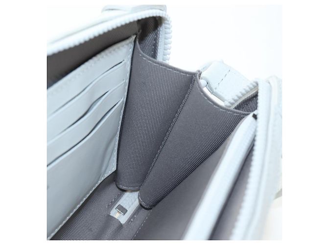 LOUIS VUITTON Taurillon Clemence Soft Trunk LV Friends M80146 Auth 194713SAM Bianco - vista 26