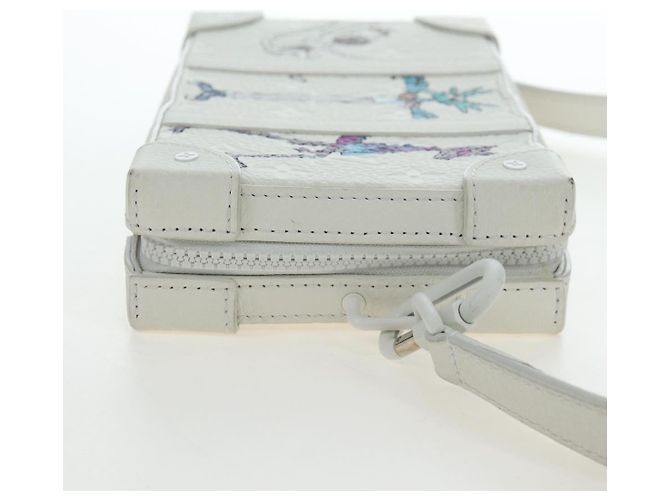 LOUIS VUITTON Taurillon Clemence Soft Trunk LV Friends M80146 Auth 194713SAM Bianco - vista 6