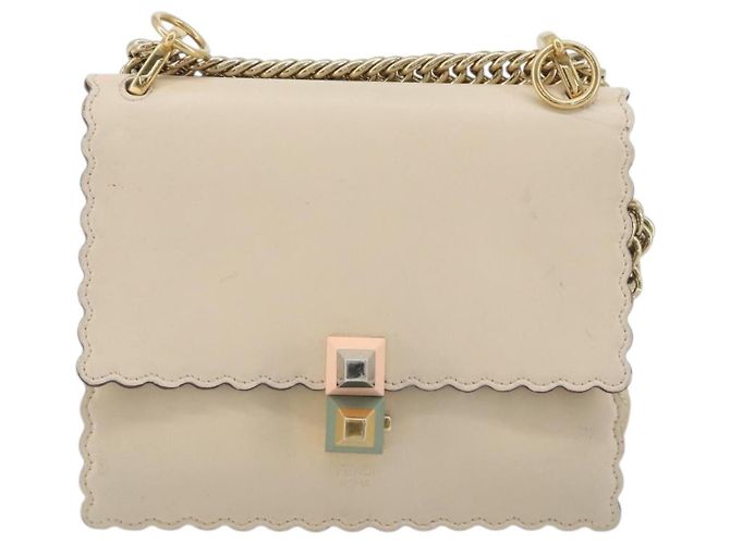 Borsa a spalla con catena FENDI in pelle beige e oro Auth bs36715 D'oro - vista 13