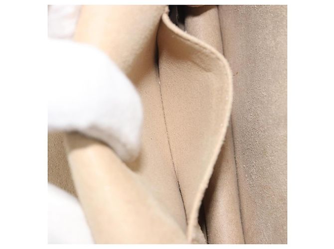 Borsa a spalla con catena FENDI in pelle beige e oro Auth bs36715 D'oro - vista 24