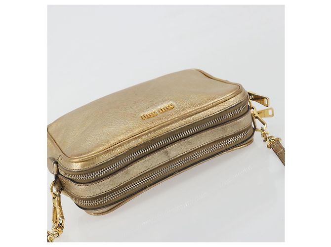 Borsa a tracolla Miu Miu in pelle oro Auth bs36779A D'oro - vista 6