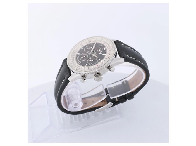 Breitling Montbrillant Automatic Wristwatch, ref. A30030.2, Black Dial - view 2