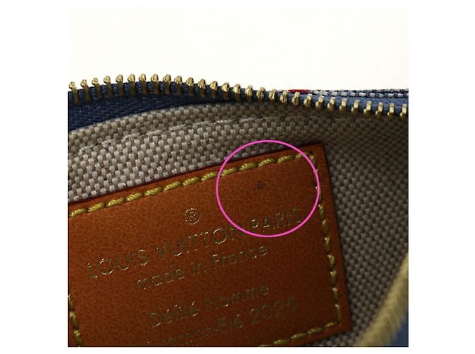 Louis Vuitton Pochette Clé Key Case Blu - vista 3
