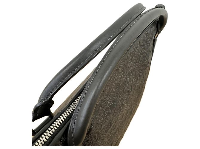 Borsa a mano in pelle Louis Vuitton Ixia PM Marrone Nero - vista 7
