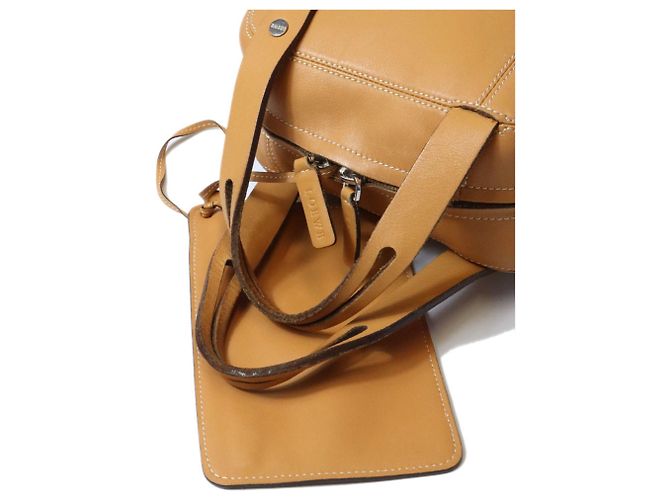Loewe Handtasche aus braunem Leder - Ansicht 12