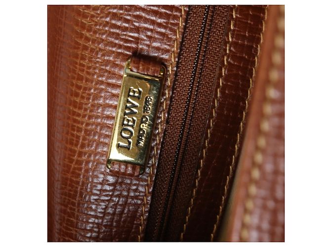 Borsa a tracolla Loewe in pelle marrone - vista 9