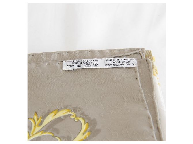 Hermès Foulard di seta Hermes in nero e grigio Marrone - vista 5