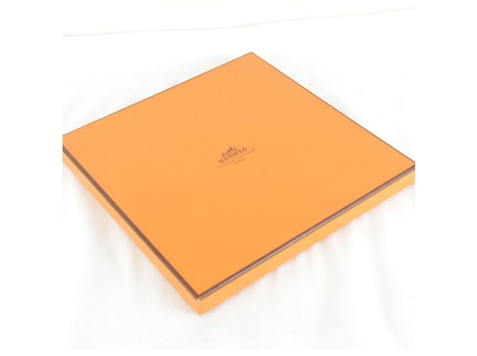 Hermès Foulard di seta Hermes in nero e grigio Marrone - vista 6