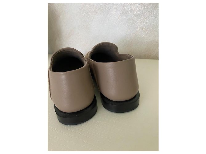 Mocassins Givenchy en daim beige - vue 5