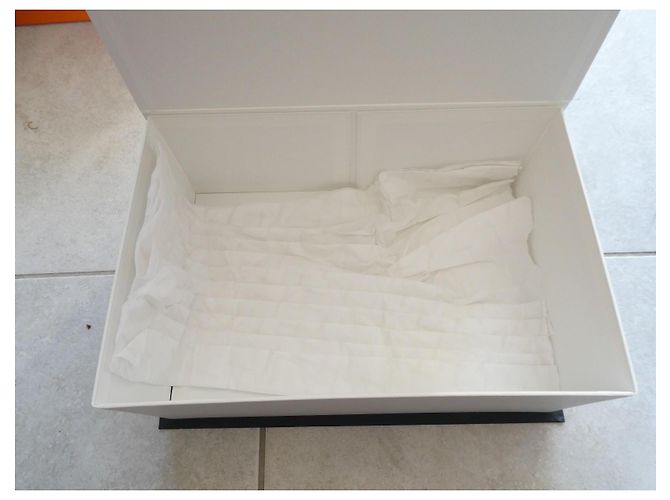 Cambon Chanel White Box 31X21X12cms - view 2