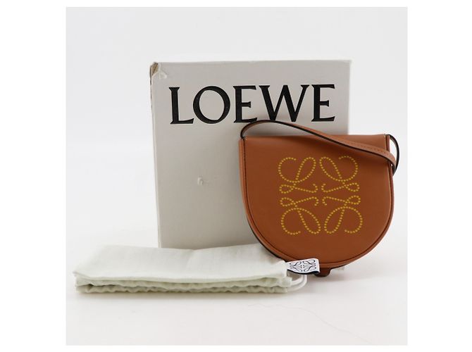 Borsa a tracolla Loewe Heel Pouch Mini Marrone - vista 16