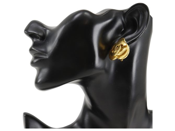 Pendientes de clip Chanel Coco Mark Dorado - vista 2