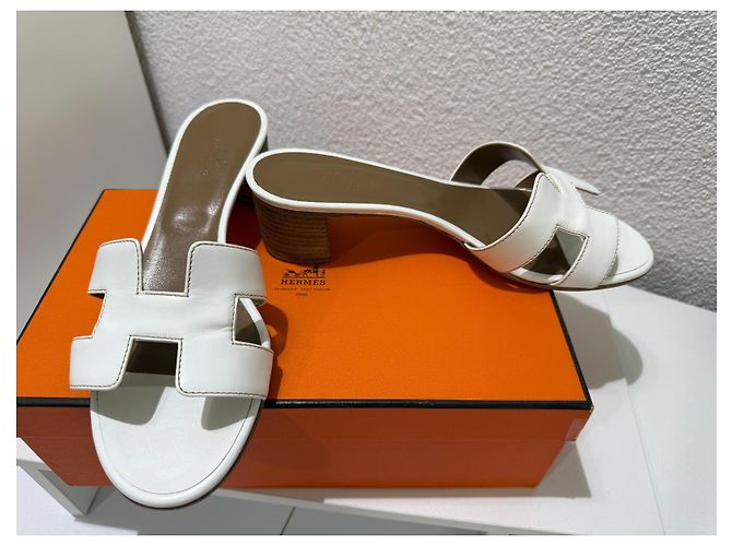 Hermès Oasis Mules Sandali in pelle bianca tg 37.5 Marrone Bianco - vista 5