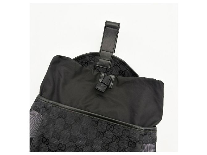 Zaino Gucci nero in tela GG e nylon - vista 17