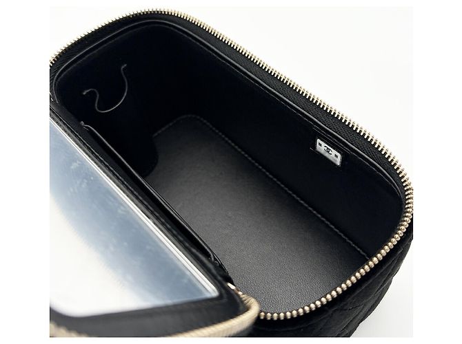 Borsa a tracolla Vanity in pelle nera matelassé Chanel Nero - vista 17