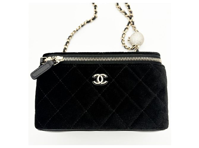 Borsa a tracolla Vanity in pelle nera matelassé Chanel Nero - vista 2