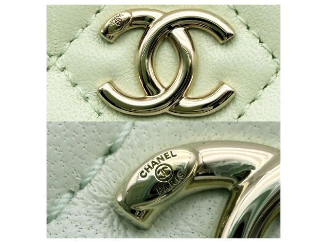Borsa Vanity Chanel Matelassé Verde chiaro - vista 13