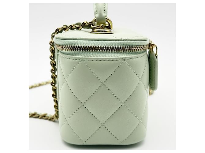 Borsa Vanity Chanel Matelassé Verde chiaro - vista 7
