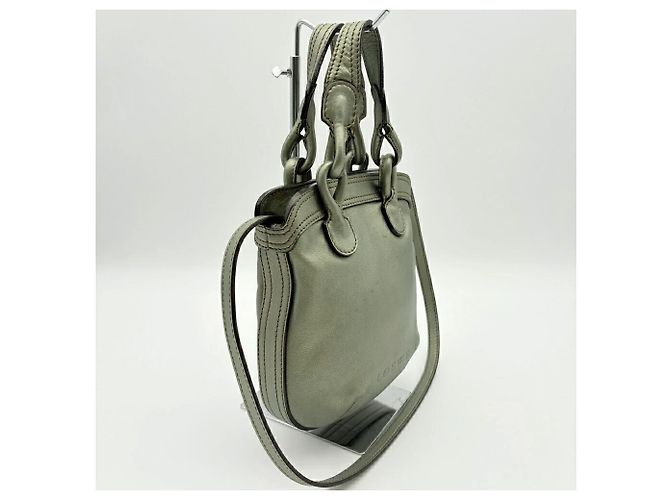 Borsa a tracolla in pelle Loewe Fiesta Verde oliva - vista 4