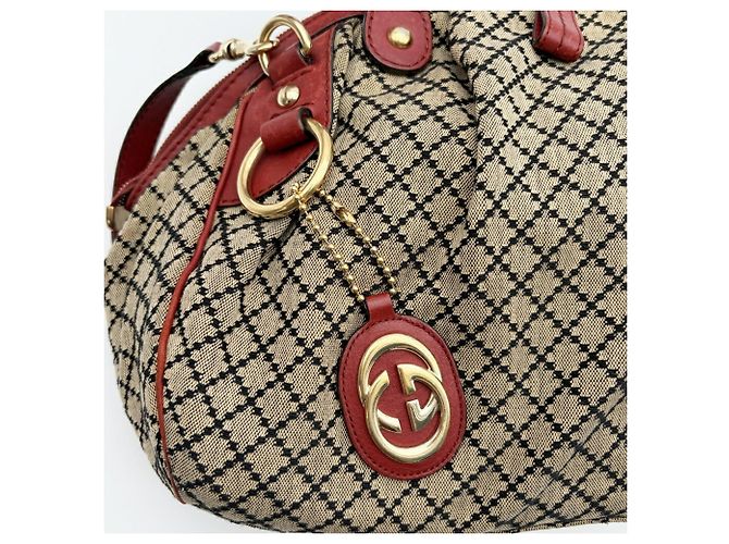 Borsa a tracolla Gucci Diamante Sukey Rosso Beige - vista 15