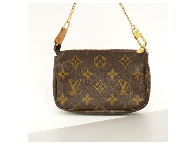 Louis Vuitton Monogram Mini Pochette Accessoires Marrone - vista 10