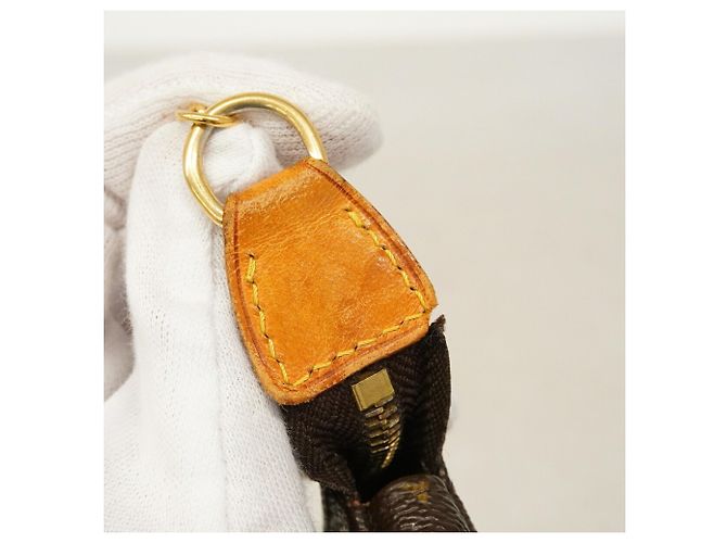 Louis Vuitton Monogram Mini Pochette Accessoires Marrone - vista 8
