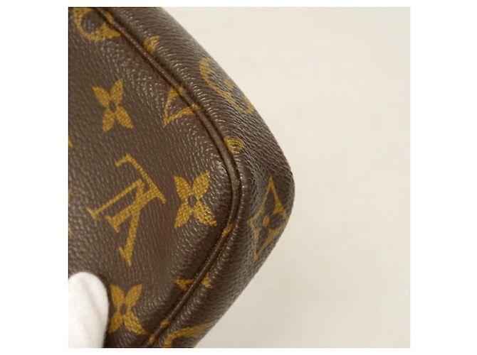 Louis Vuitton Monogram Mini Pochette Accessoires Marrone - vista 9