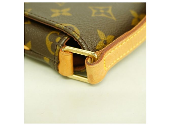 Borsa a tracolla Louis Vuitton Monogram Musette Tango Marrone - vista 8