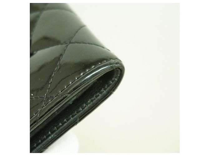 Tarjetero Chanel de piel lacada negra Negro - vista 5