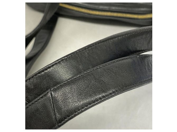 Borsa a tracolla Chanel Matelassé in pelle d'agnello Nero - vista 13
