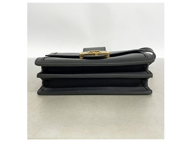 Borsa Louis Vuitton LV Lock Dauphiné MM Nero - vista 3