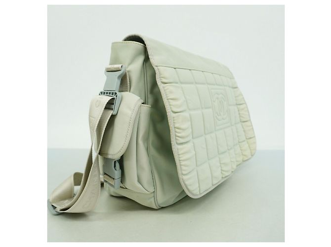 Borsa a tracolla Chanel Sport in nylon Marrone - vista 2