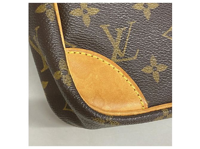 Bolsa de Ombro Louis Vuitton Monogram Danube Marrom - vista 8