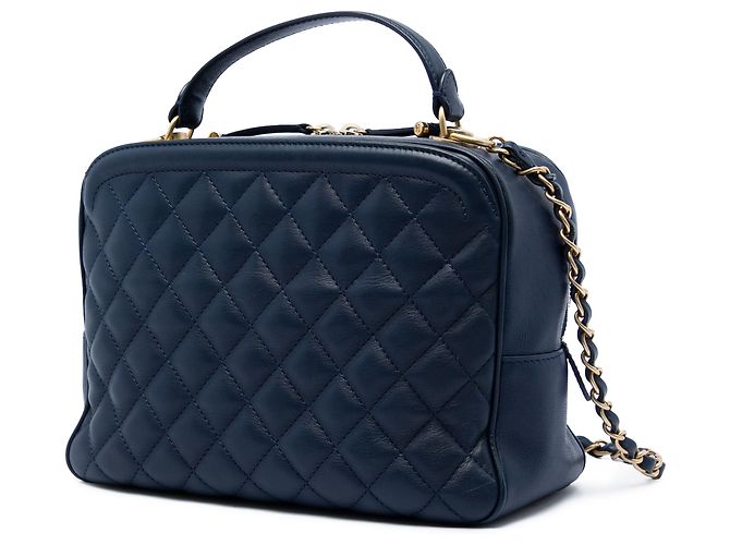 Borsa Vanity Chanel Blue Medium CC Quilted Lambskin con manico e catena Blu navy - vista 2