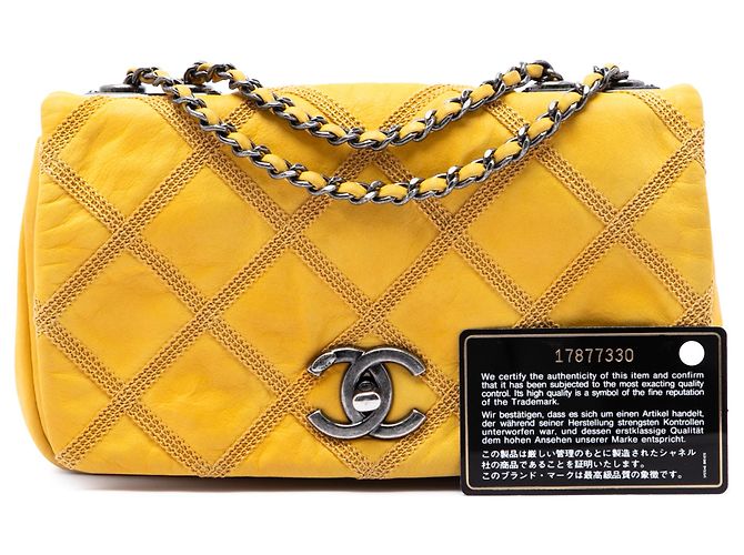 Chanel Yellow CC Iridescent Calfskin Diamond Stitch Flap Giallo Senape - vista 7
