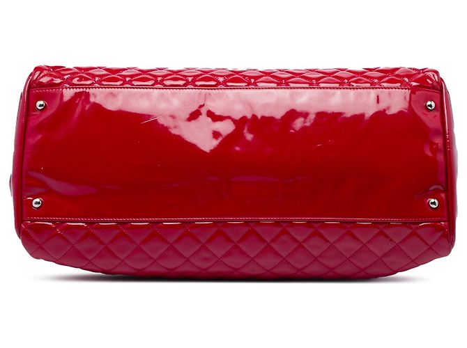 Borsa Bowling Chanel Just Mademoiselle in vernice matelassé rossa Maxi - vista 3