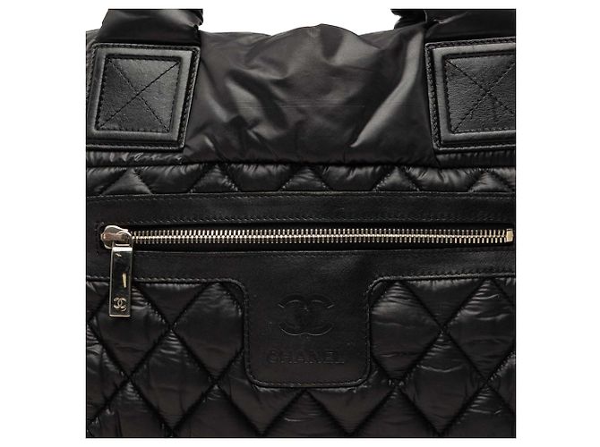 Borsa tote Chanel Coco Cocoon piccola in nylon matelassé nero - vista 7