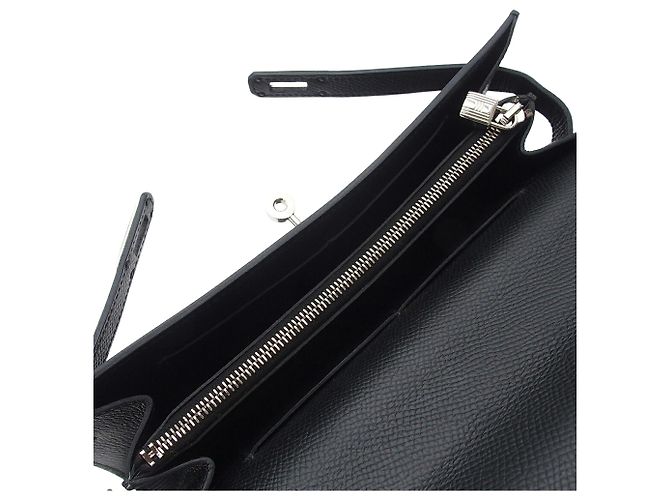 Cartera Hermès Kelly To Go en cuero Epsom negro - vista 4
