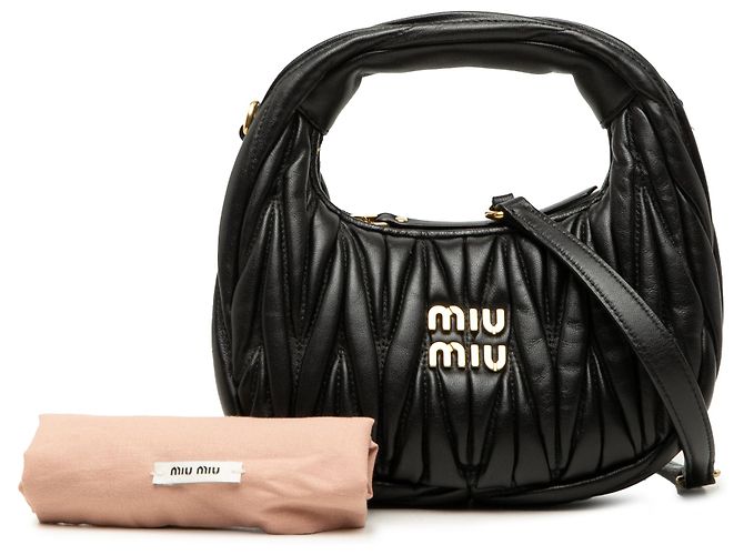 Borsa Wander Miu Miu Mini in Nappa Matelassé Nera Nero - vista 8