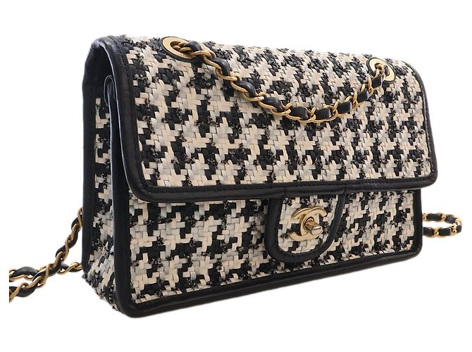 Chanel Beige CC Woven Lambskin and Viscose Houndstooth Single Flap - vista 3