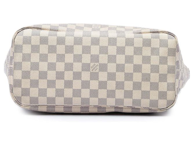 Louis Vuitton White Damier Azur Neverfull MM - view 3