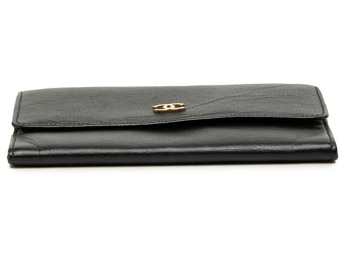 Cover passaporto Chanel CC in vitello nero - vista 3
