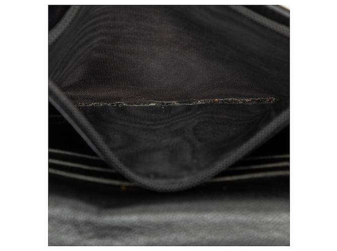 Cover passaporto Chanel CC in vitello nero - vista 4
