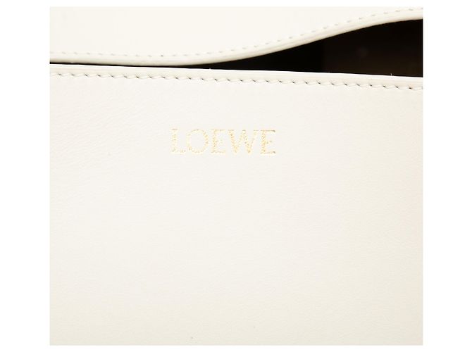 LOEWE Puzzle Fold Tote Medium aus glänzendem Kalbsleder bicolor Beige - Ansicht 5