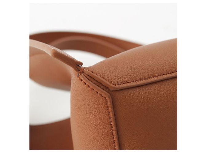 Céline Celine Borsa Cube Small in pelle di vitello morbida marrone - vista 7