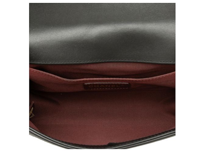 Chanel Black Old Medium Chevron Mixed Leather Boy Flap Nero - vista 4